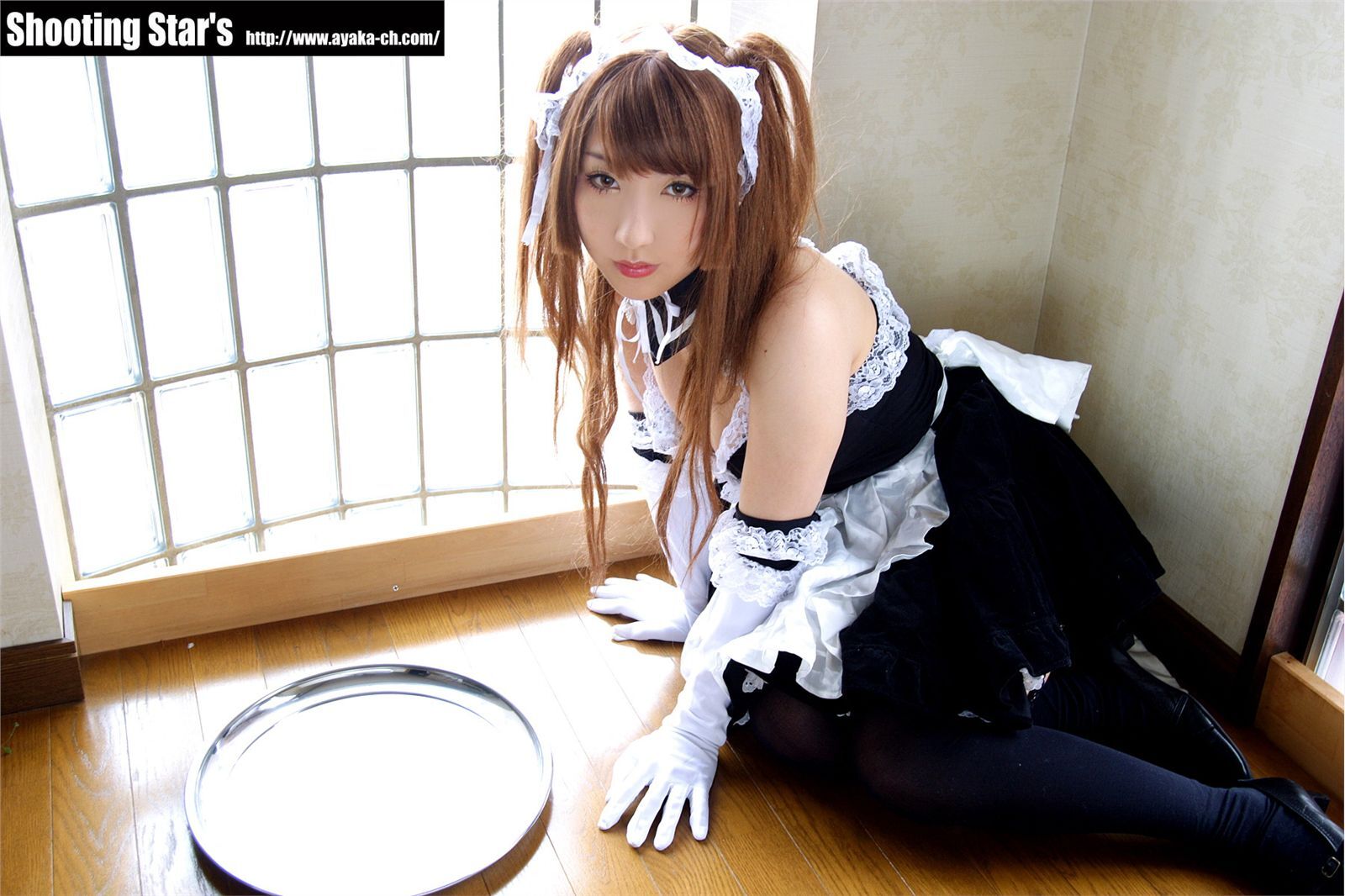 [Cosplay]  Sexy Maid with big boobs 2